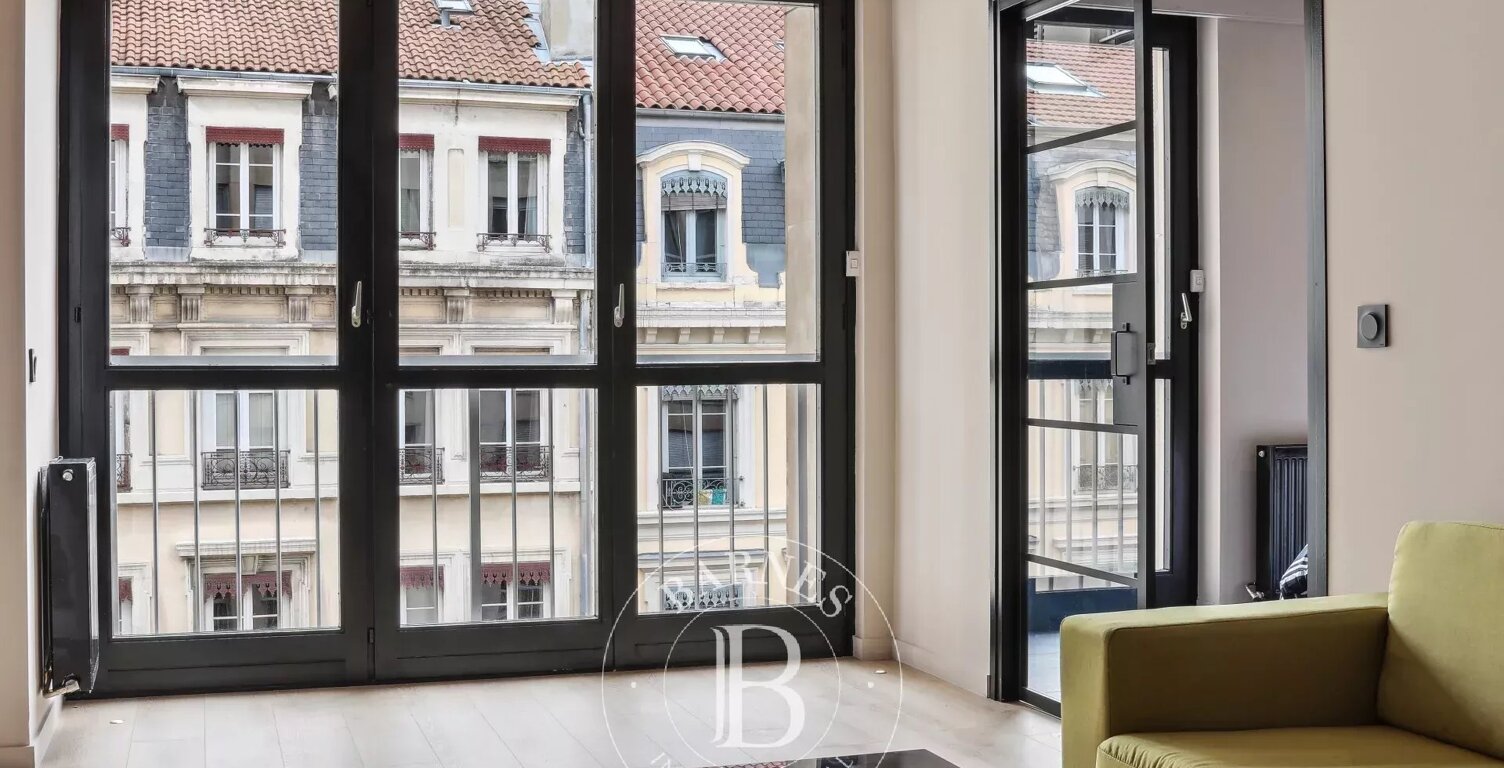 Lyon 2 - Saint-Antoine - Appartement de 44,21 m² -  une chambre — photo 1