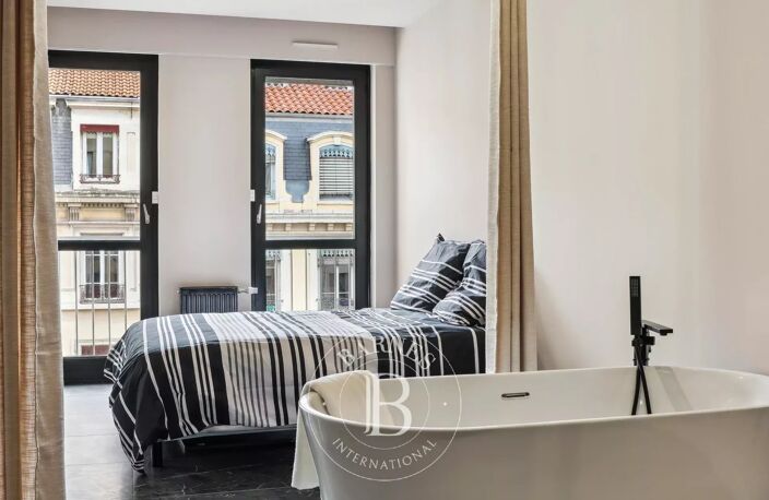 Lyon 2 - Saint-Antoine - Appartement de 44,21 m² -  une chambre — photo 5