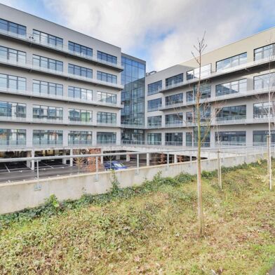 Bureau 3 pièces 1440 €