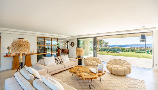 Villa / Maison 6 pièces  à louer Sainte-Maxime 83120