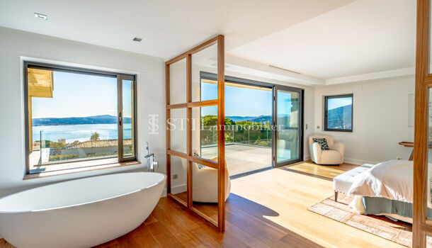 Villa / Maison 6 pièces  à louer Sainte-Maxime 83120