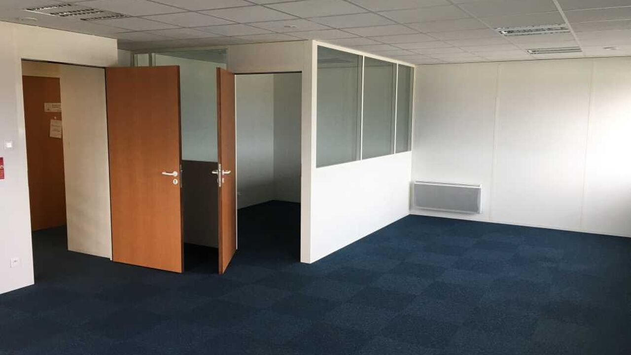 bureau  pièces 158 m2 à vendre à Guipavas (29490)