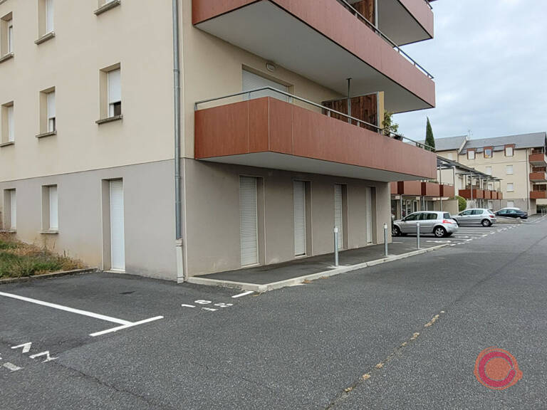 MONTBAZENS - A VENDRE Local rez-de-chaussée de 92 m² — photo 1