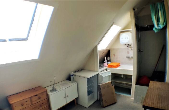 Vente appartement 1 pièce 11 m² Paris 10 (75010) — photo 2