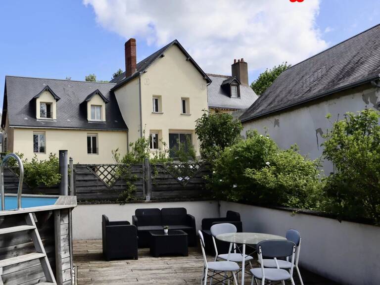 Grande maison familiale à 6 minutes de La Chartre sur le Loir — photo 1
