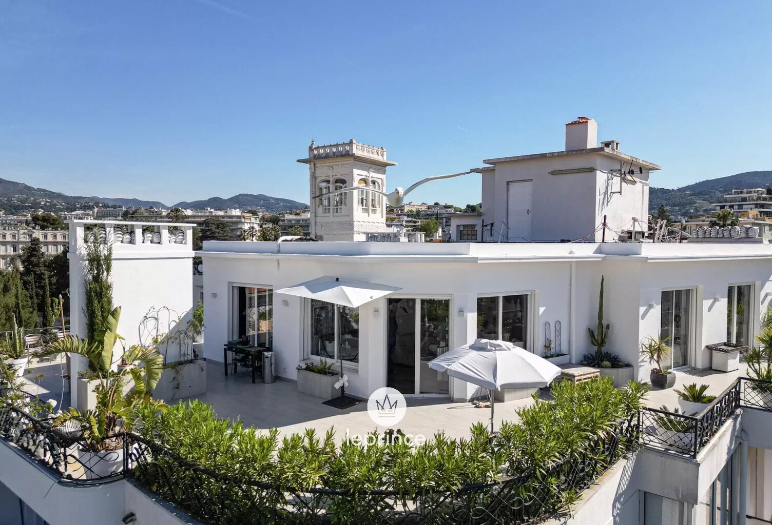 Nice - Cimiez - Penthouse - Dernier étage -Terrasse - Garage — photo 1