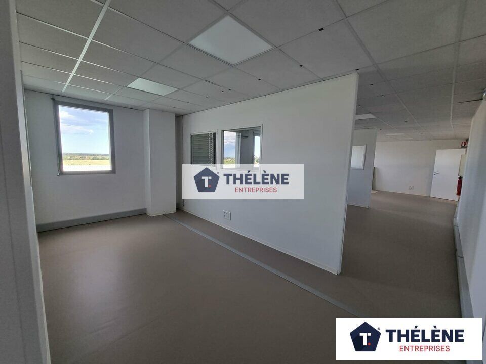 Bureau  à louer Saint-Aunès 34130