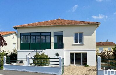 vente maison 382 000 € à proximité de Sainte-Gemme (17250)