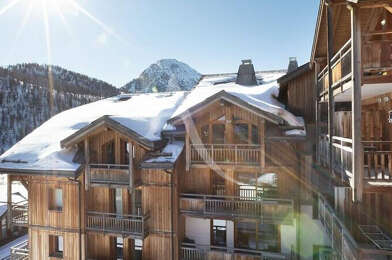 Appartement 3 pièces 219553 €