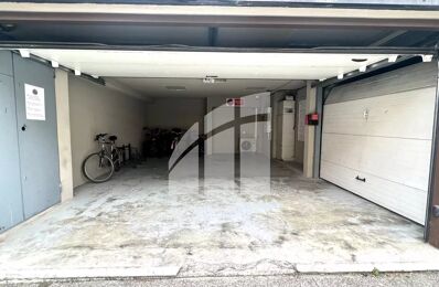 vente garage 21 000 € à proximité de Saint-Jeannet (06640)