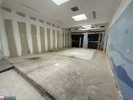 Local commercial — photo 3