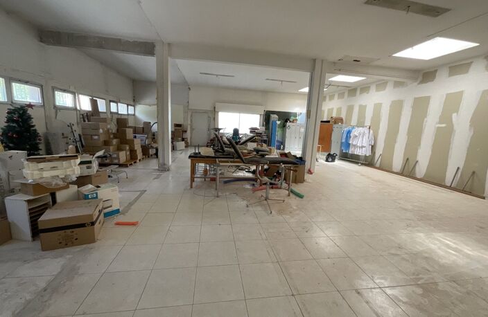 Local commercial — photo 4