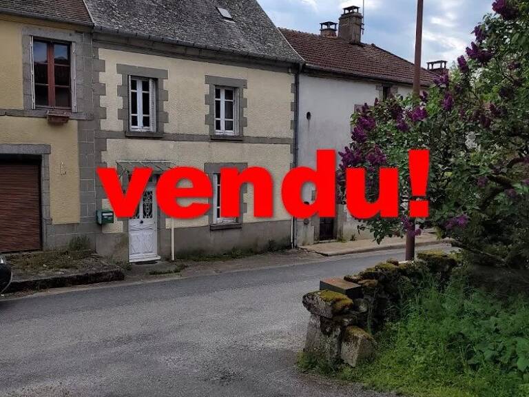 A vendre en Creuse une maison mitoyenne, garage et jardin. — photo 1