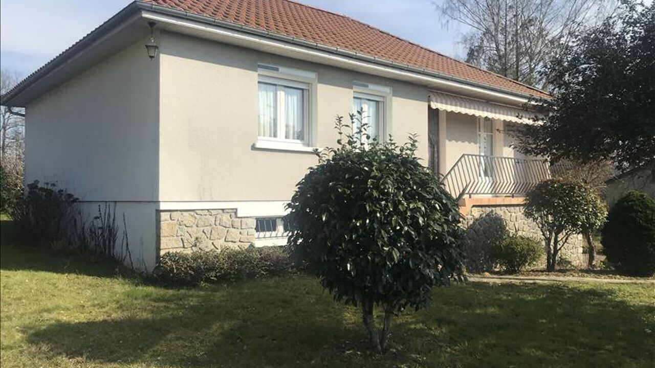 maison 6 pièces 130 m2 à vendre à Piégut-Pluviers (24360)