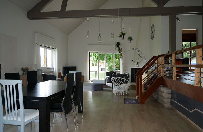 Maison Oloron Sainte Marie 7 pièce(s) 170 m2 — photo 2