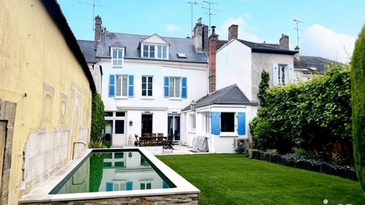 maison 8 pièces 231 m2 à vendre à Montargis (45200)