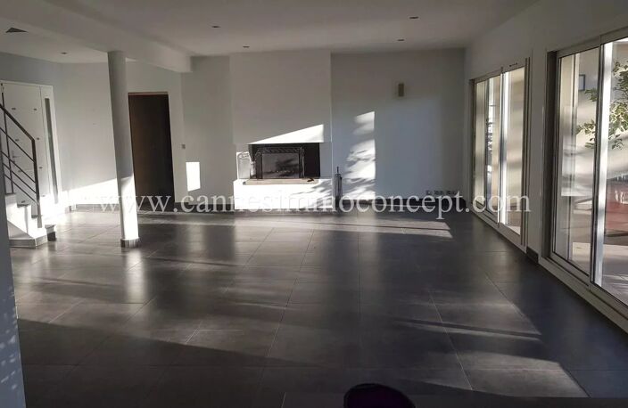 Belle villa d'architecte Type 5 jardin et piscine — photo 5