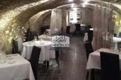 Commerce 3 pièces 143100 €