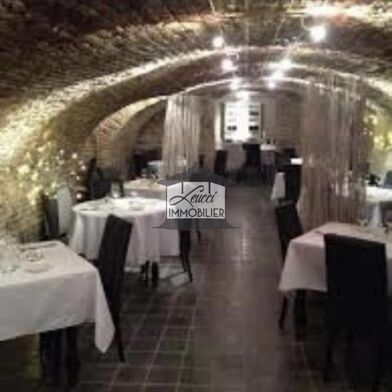 Commerce 3 pièces 143100 €