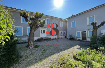 maison 10 pièces 325 m2 à vendre à Oytier-Saint-Oblas (38780)