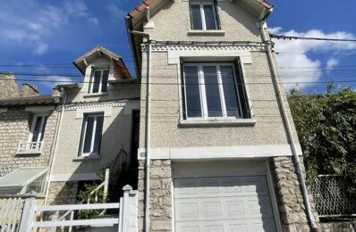 vente maison 234 000 € à proximité de Poligny (77167)
