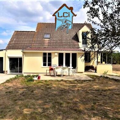 Maison 7 pièces 262900 €