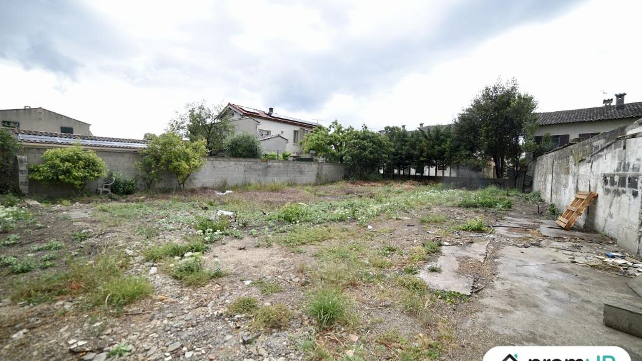 terrain  pièces 550 m2 à vendre à Arles (13200)