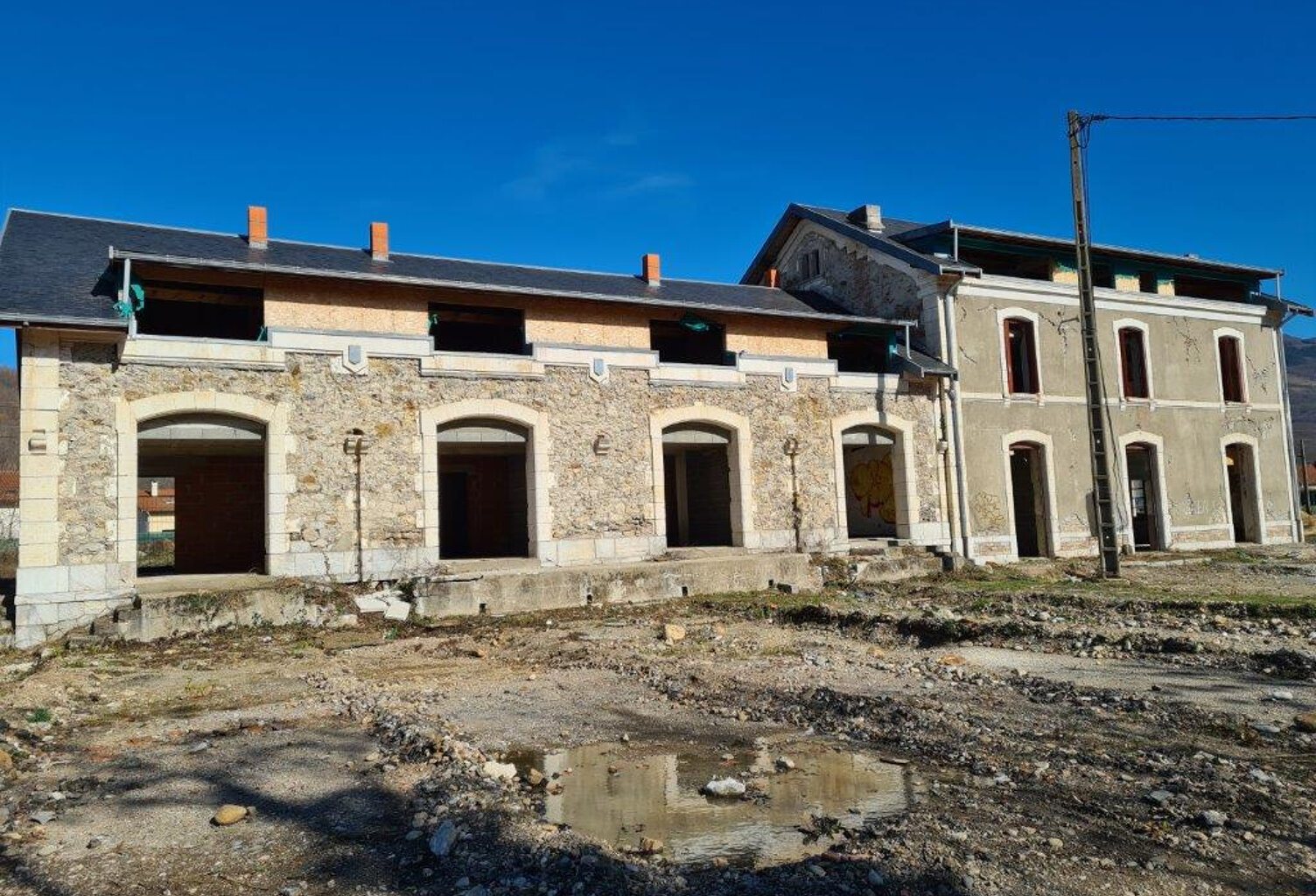 Immeuble avec terrain projet T2 et T3. — photo 1