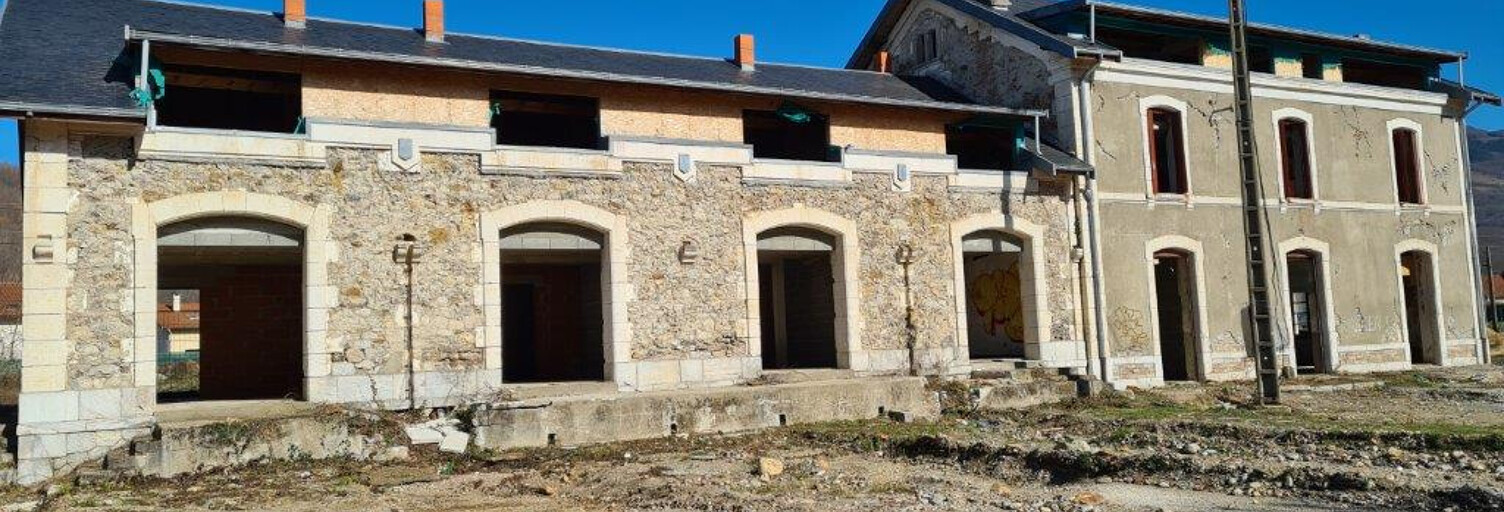 Immeuble  750 m² à vendre à Saint-Paul-de-Jarrat (09000)