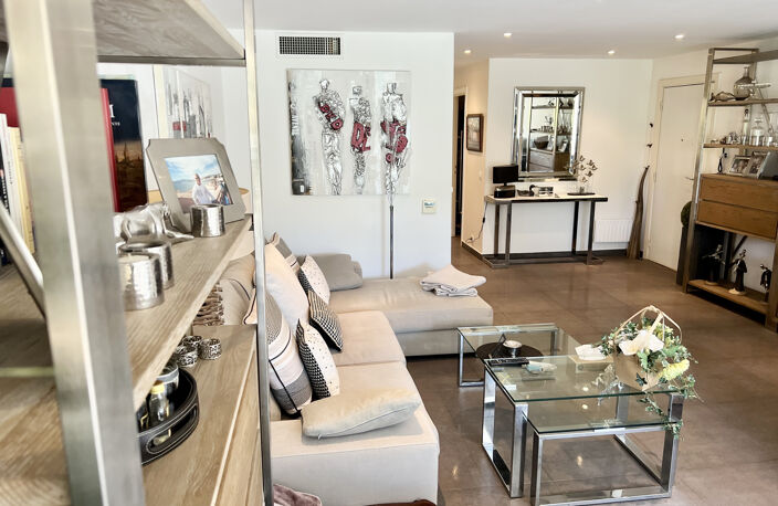 CANNES BASSE CALIFORNIE PROCHE MER COMMERCES T3/T4 DE 90M2 T — photo 2