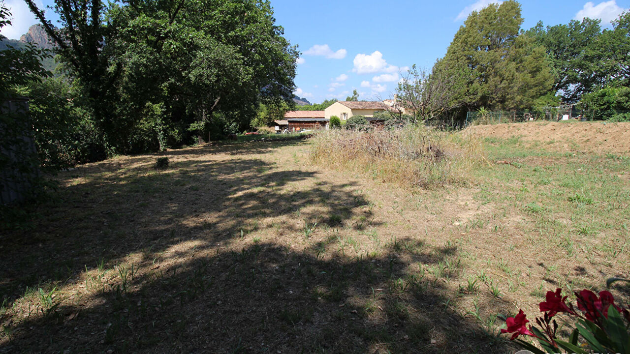 terrain  pièces 1127 m2 à vendre à Roquebrune-sur-Argens (83520)