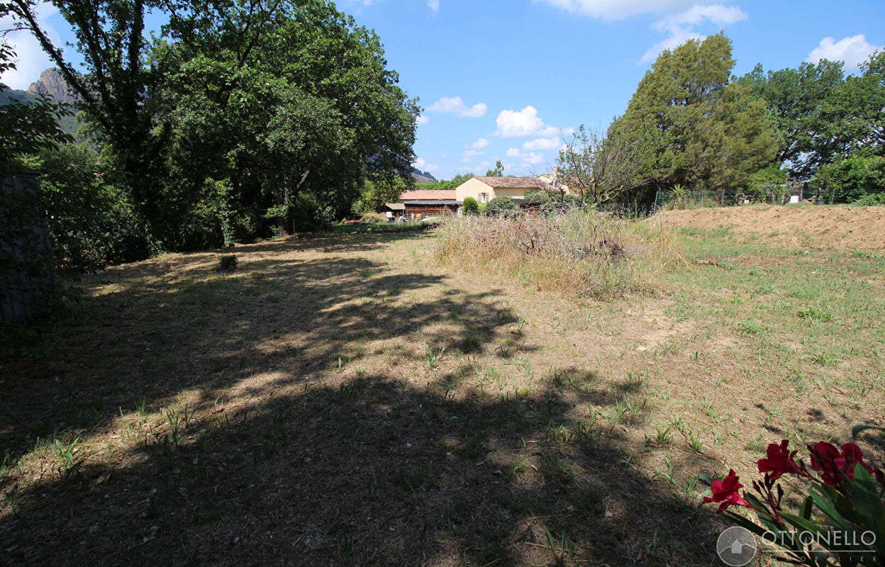 terrain  pièces 1127 m2 à vendre à Roquebrune-sur-Argens (83520)