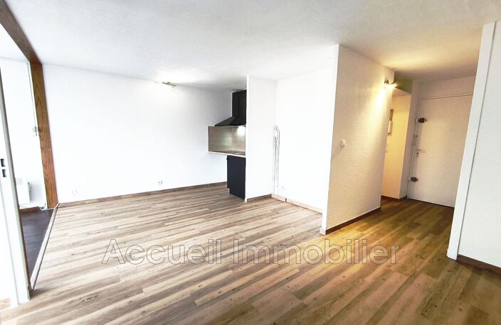P2 cabine d''environ 34 m² avec loggia repoussée.<BR>Toilette sép — photo 2