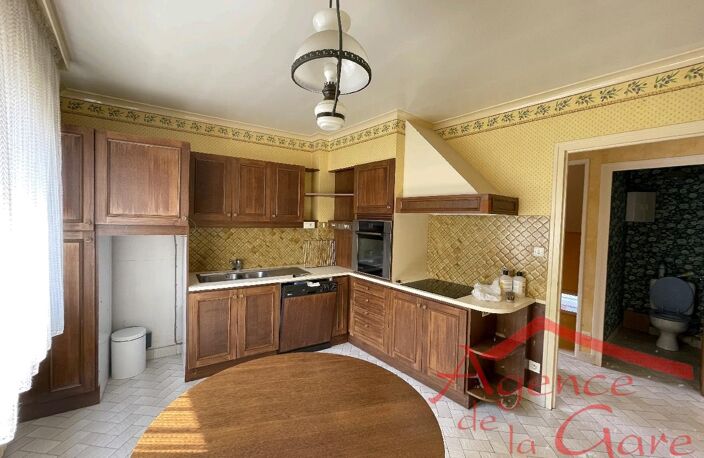 Vente maison 5 pièces 98 m² Sézanne (51120) — photo 2