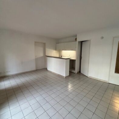 Appartement 2 pièces 880 €
