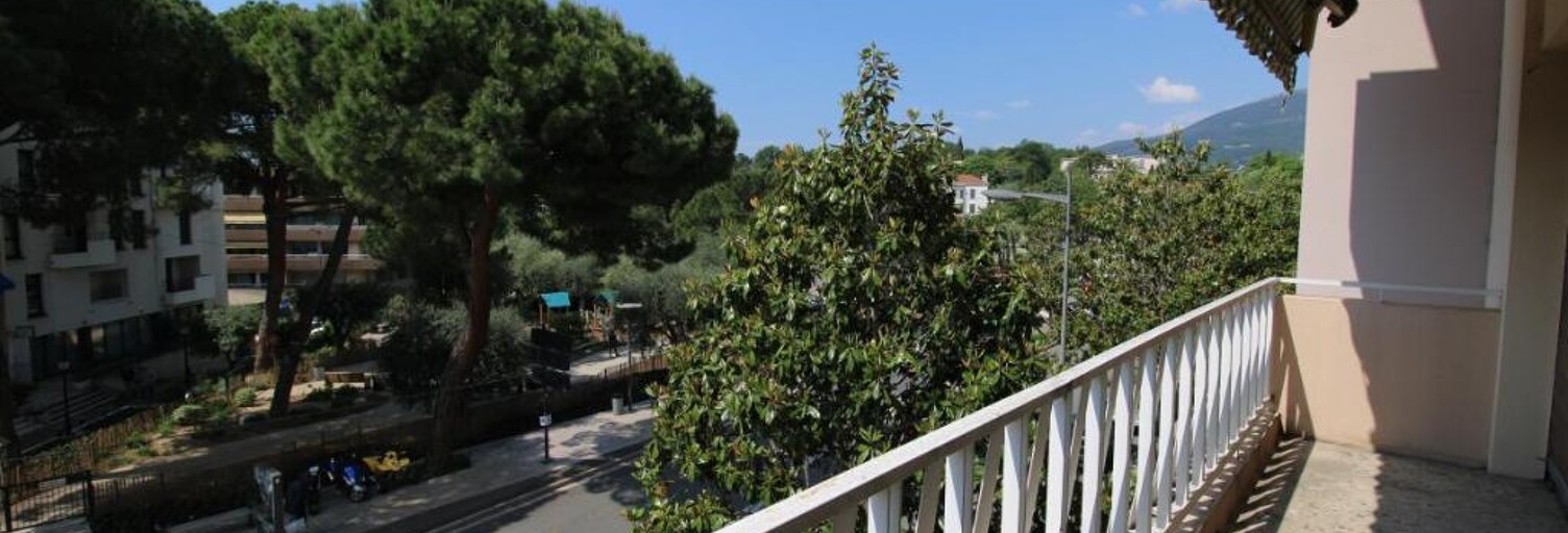 Appartement 3 Pièces 96 m² à vendre à Vence (06140)