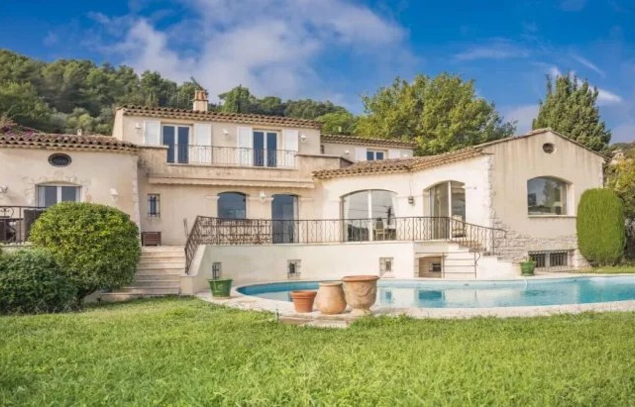 maison 6 pièces 225 m2 à vendre à La Colle-sur-Loup (06480)