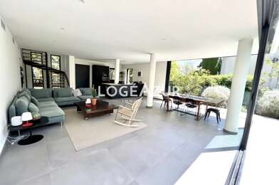 Maison 5 pièces 2000 €