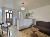 IDEAL INVESTISSEUR ! Dans le charmant village de Monclar venez découvrir cette jolie maison. Ce sont au total  50.46m2 habitables répartis sur trois niveaux qui vous attendent. Au rez-de-chaussée, vous trouverez une cave de 23,63 m2 et un grand garage d'e — photo 3