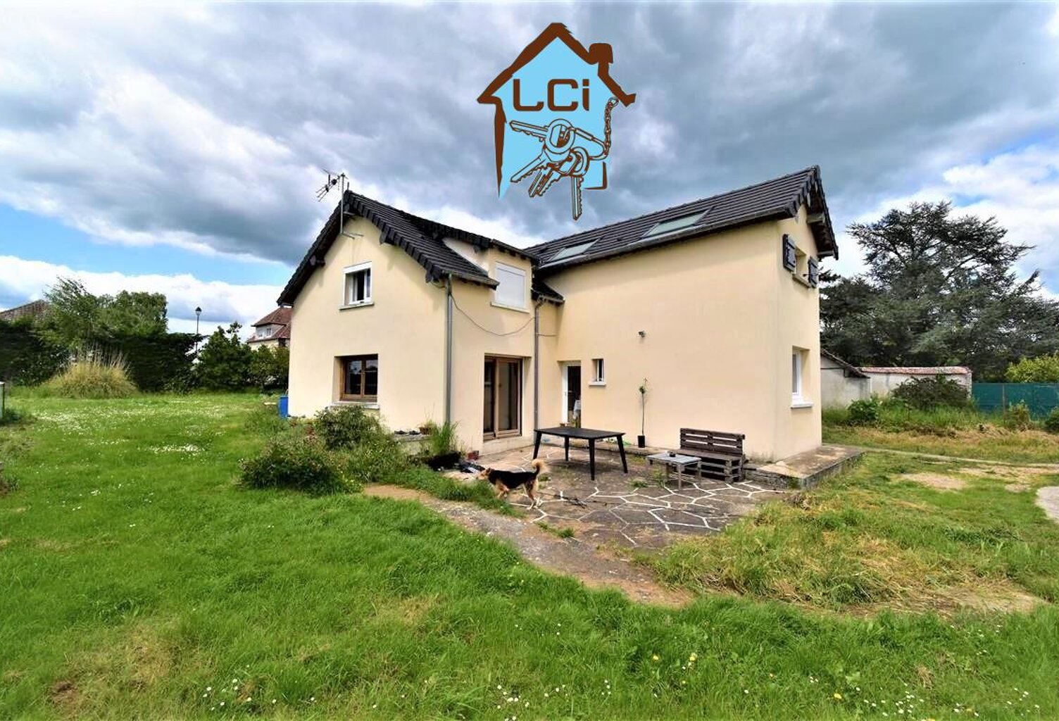 Vente maison 5 pièces 127 m² Bueil (27730) — photo 1