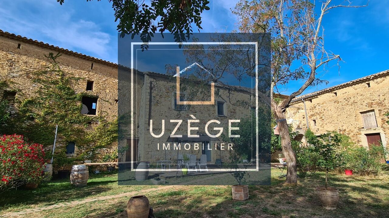 maison 20 pièces 210 m2 à vendre à Uzès (30700)