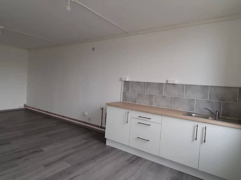Appartement   à vendre  — photo 1