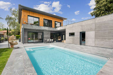 Maison 7 pièces 1560000 €