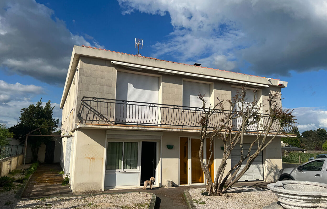 maison 6 pièces 214 m2 à vendre à L'Île-d'Olonne (85340)