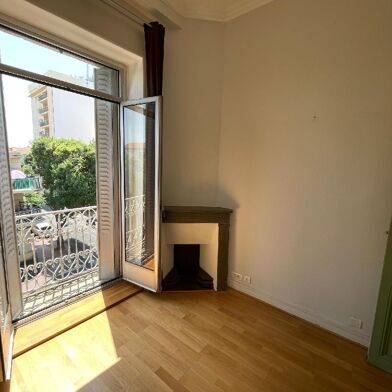 Appartement 3 pièces 198000 €