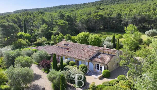 Villa / Maison 10 pièces  à vendre Aix-en-Provence 13100