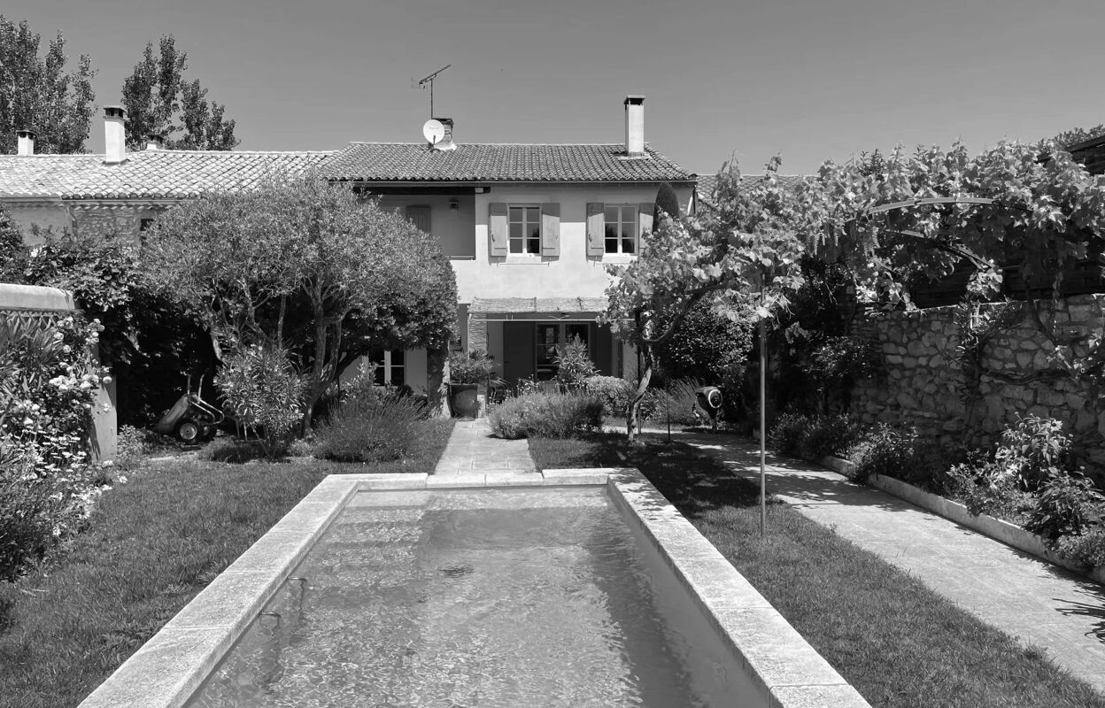 maison 6 pièces 122 m2 à Saint-Rémy-de-Provence (13210)