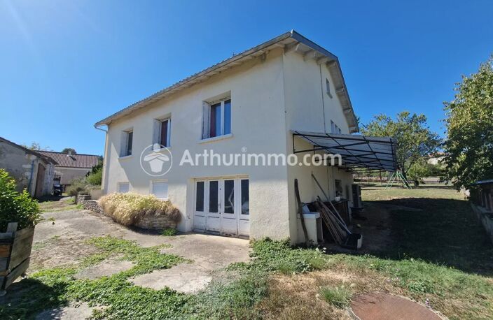 Ensemble de quatre batiments — photo 3