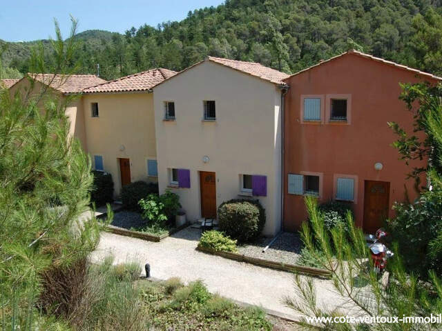 Maison 49 m2 meublée à Propiac avec piscine — photo du bien