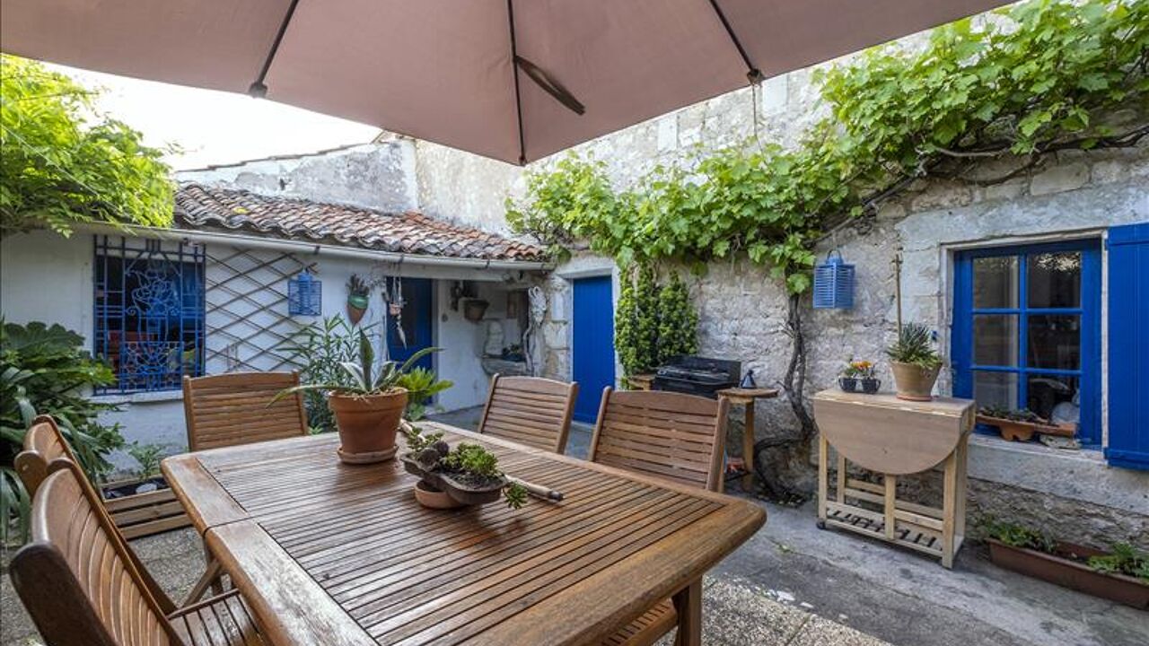 maison 4 pièces 111 m2 à vendre à Saint-Just-Luzac (17320)